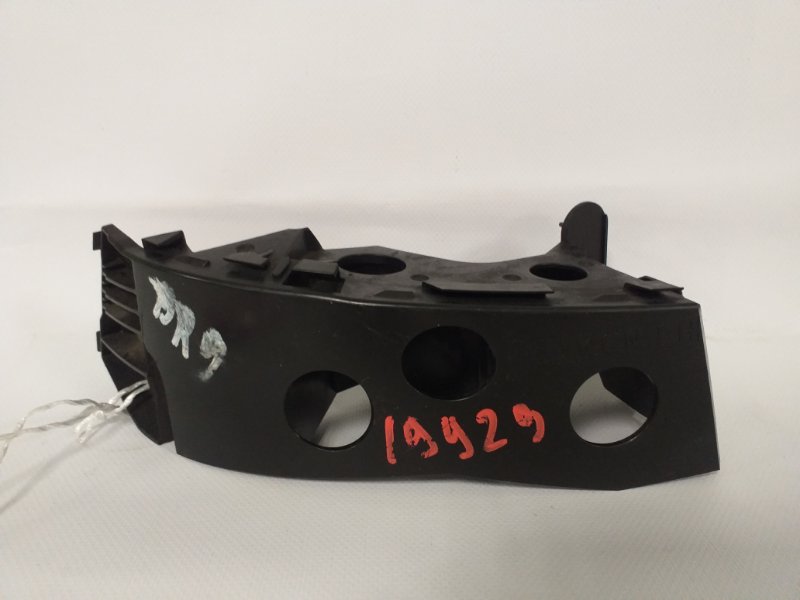 Запчасть крепление бампера заднее левое SUBARU LEGACY 2010 BR9 NF3K6A-0 контрактная Крепление бампера заднее левое SUBARU LEGACY 2010 BR9 NF3K6A-0 контрактная