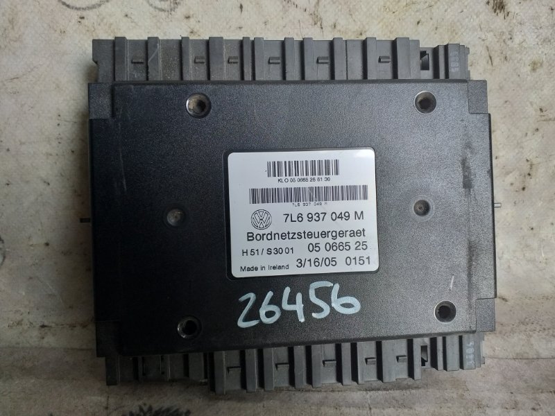 Блок управления VOLKSWAGEN TOUAREG 2004 7LA BKJ 7L6 937 049 M контрактная