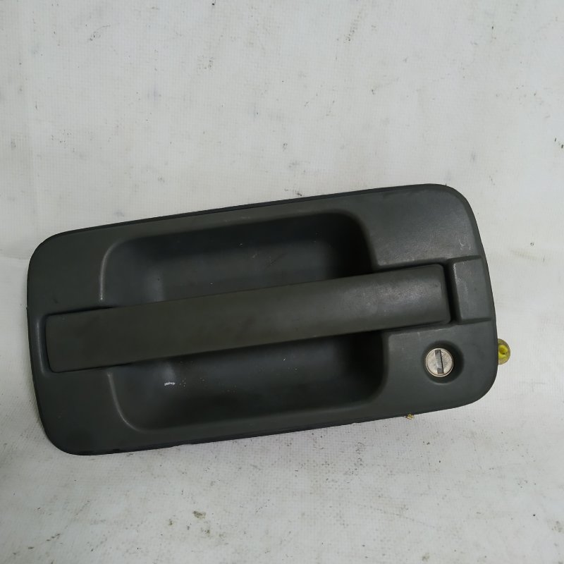 Ручка двери передняя левая ISUZU BIGHORN UBS69W 4JG2 контрактная