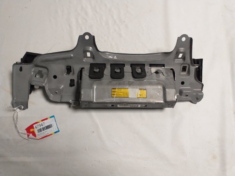 Airbag коленный правый IS250 GSE25 Airbag коленный правый IS250 GSE25