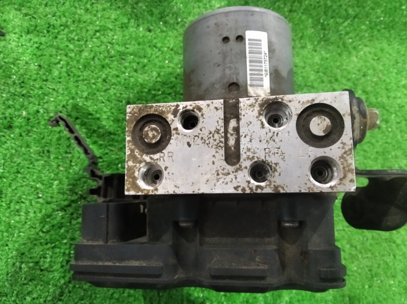 Блок abs Ford E350 (б/у) Блок abs Ford E350 (б/у)
