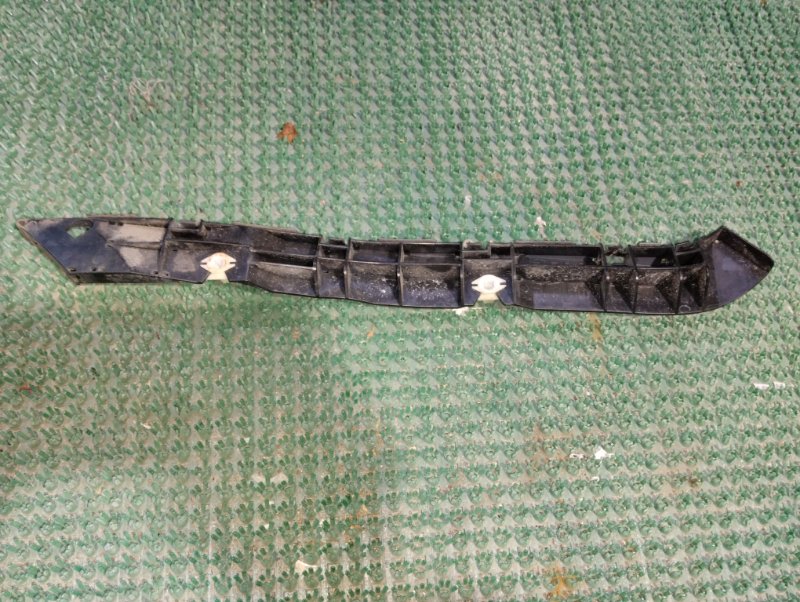 Крепление бампера заднее левое FORESTER SH5 Крепление бампера заднее левое FORESTER SH5