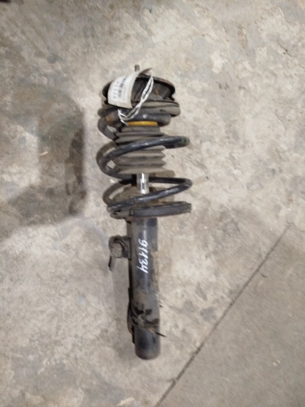 Стойка передняя правая COOPER R50 W10