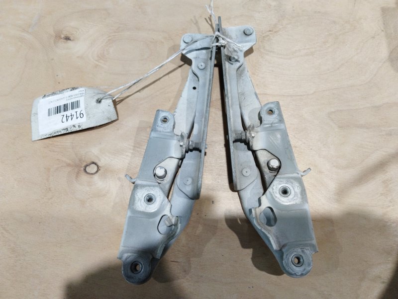 Крепление капота MERCEDES-BENZ E-CLASS W211 M272