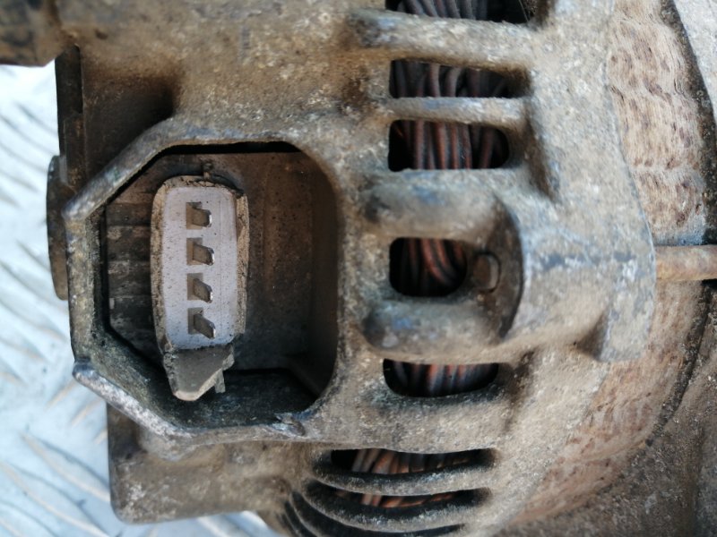 Генератор Mitsubishi Lancer CY 1.8	4B10
