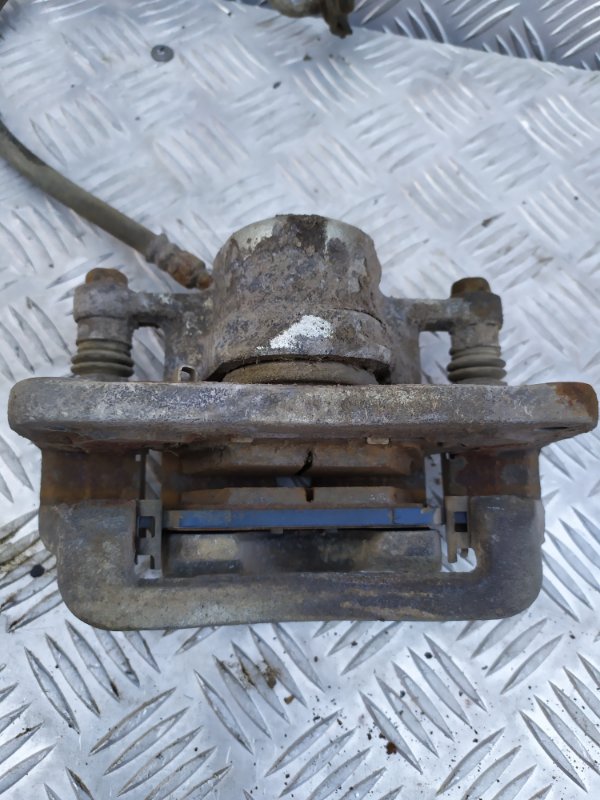 Суппорт задний левый Santa Fe 2011 CM 2.2 D4HB