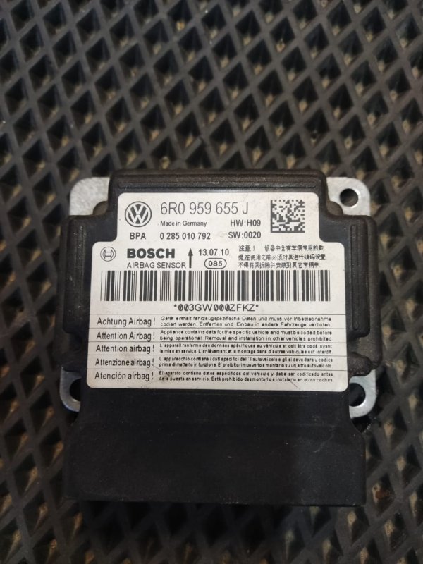 Запчасть блок управления аирбаг Volkswagen 6R0959655J Б/У Блок управления аирбаг Volkswagen 6R0959655J Б/У