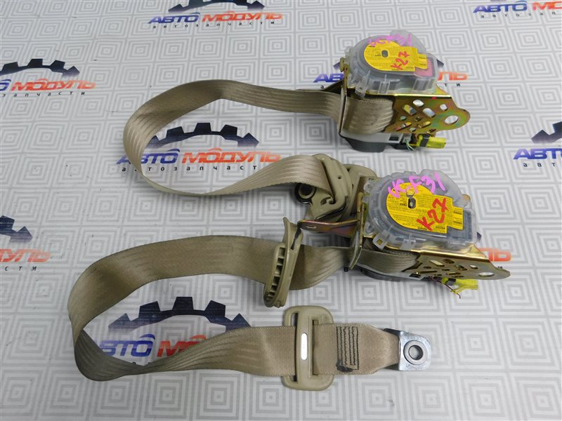 Ремень безопасности Toyota Celsior UCF31-0044904 3UZ-FE 2003 передний