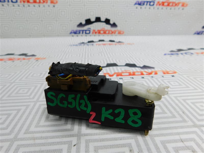 Сервопривод заслонок печки Subaru Forester SG5-064423 EJ205 2004