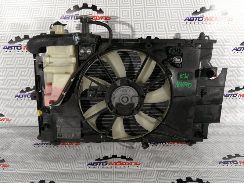 Радиатор основной Toyota Aqua NHP10-6102815 1NZ-FXE 2012