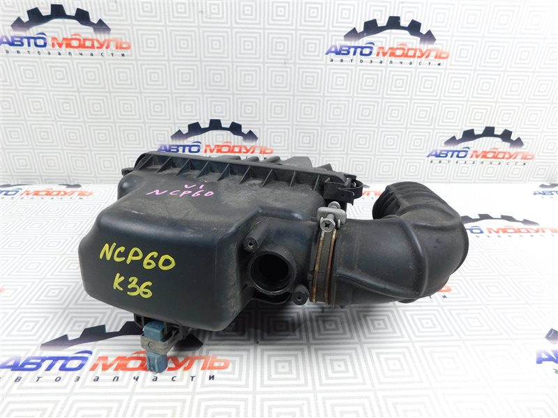 Корпус воздушного фильтра Toyota Ist NCP60-0238673 2NZ-FE 2006