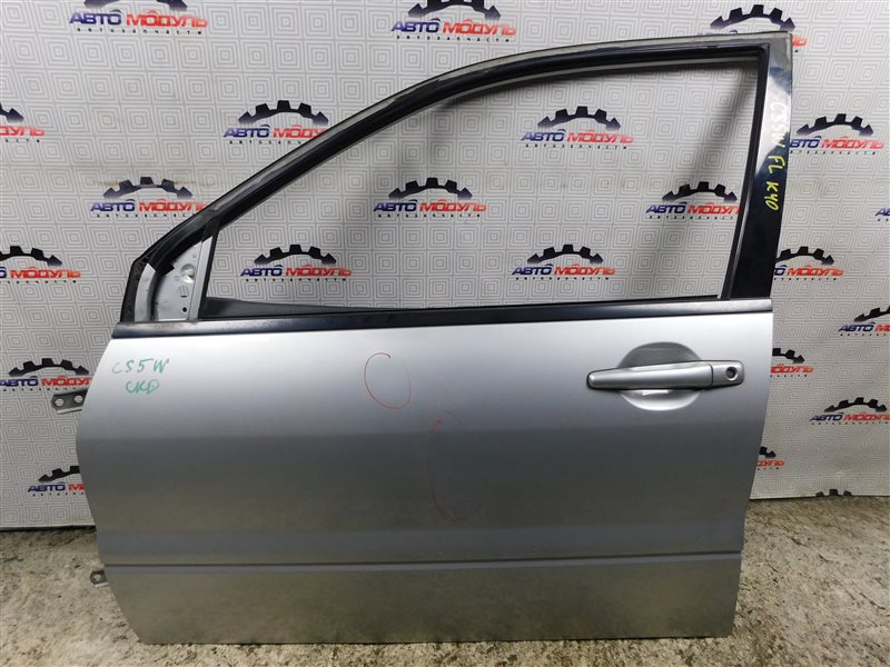 Стекло двери Mitsubishi Lancer Cedia CS2A переднее левое