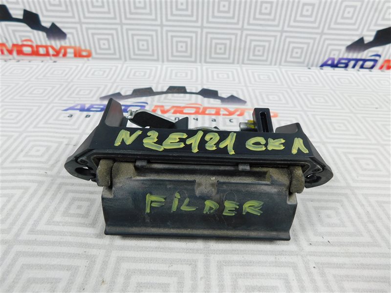 Ручка задней двери Toyota Corolla Fielder NZE121-0053050 1NZ-FE 2001 задняя