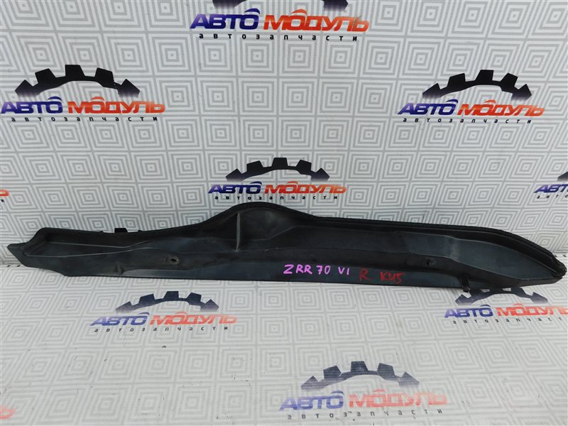Пыльник крыла Toyota Noah ZRR70-0118742 3ZR-FE 2008 передний правый