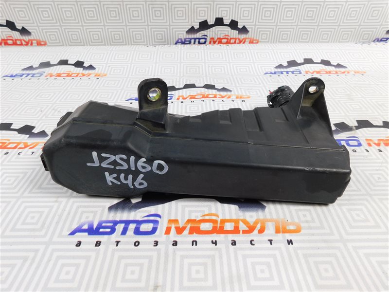 Блок предохранителей Toyota Aristo JZS160-0040400 2JZ-GE 1998