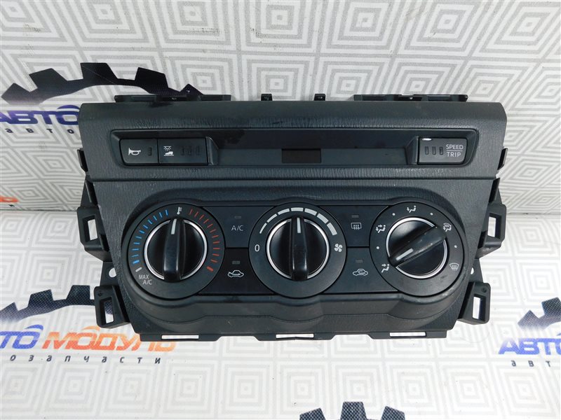 Блок управления климат-контролем Mazda Axela BM6FJ-100011 Z6