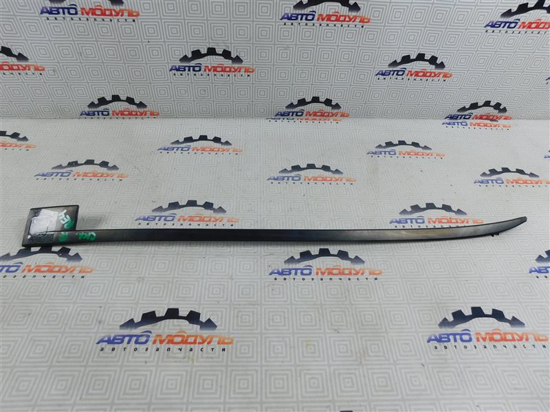 Молдинг лобового стекла Honda Cr-V RE4-1102792 K24A правый