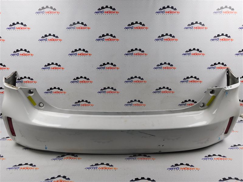 Бампер Toyota Prius Alpha ZVW40 задний