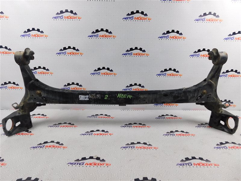 Балка подвески Toyota Corolla Fielder NZE141 задняя