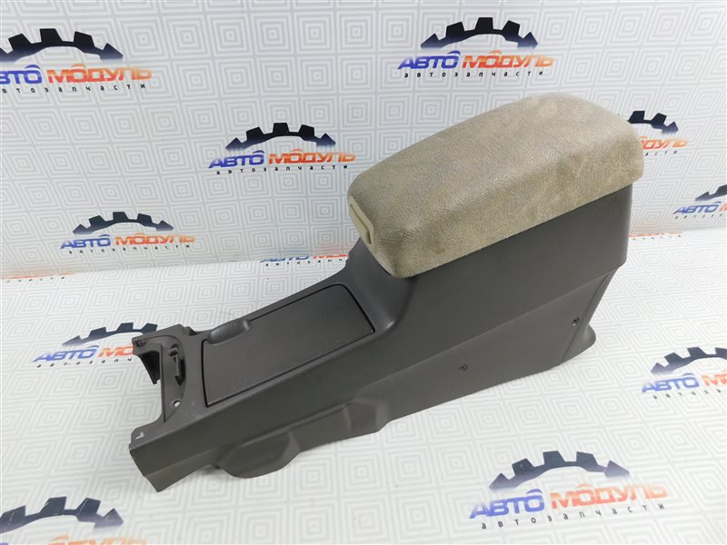 Подлокотник Nissan Bluebird Sylphy FG10-001534 QG15-DE 2000