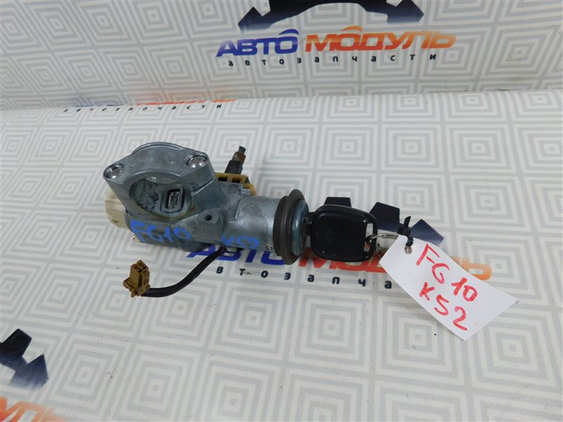 Замок зажигания Nissan Bluebird Sylphy FG10-001534 QG15-DE 2000