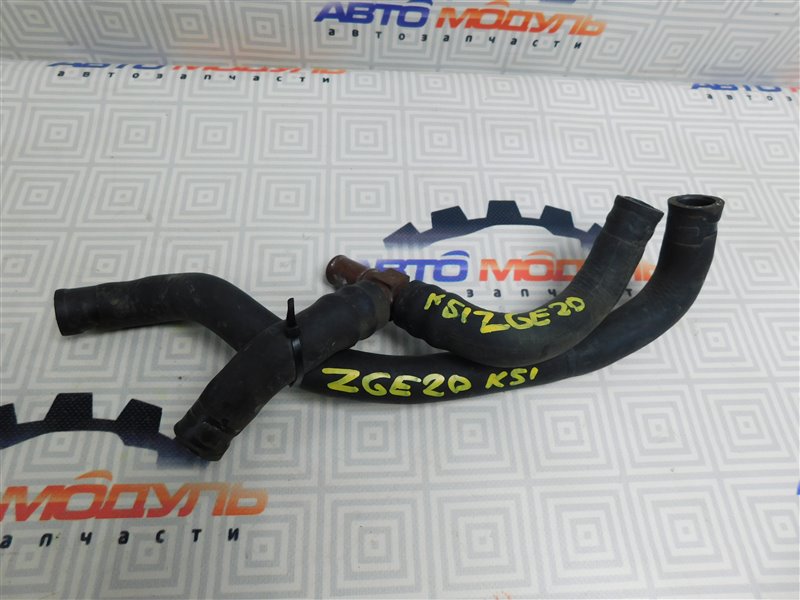 Патрубок радиатора печки Toyota Wish ZGE20-0102001 2ZR-FAE 2011