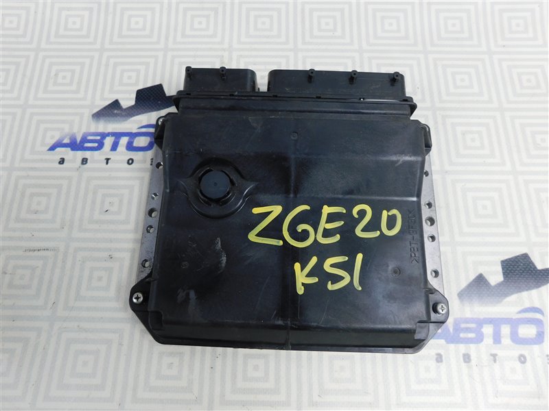 Компьютер двс Toyota Wish ZGE20-0102001 2ZR-FAE 2011