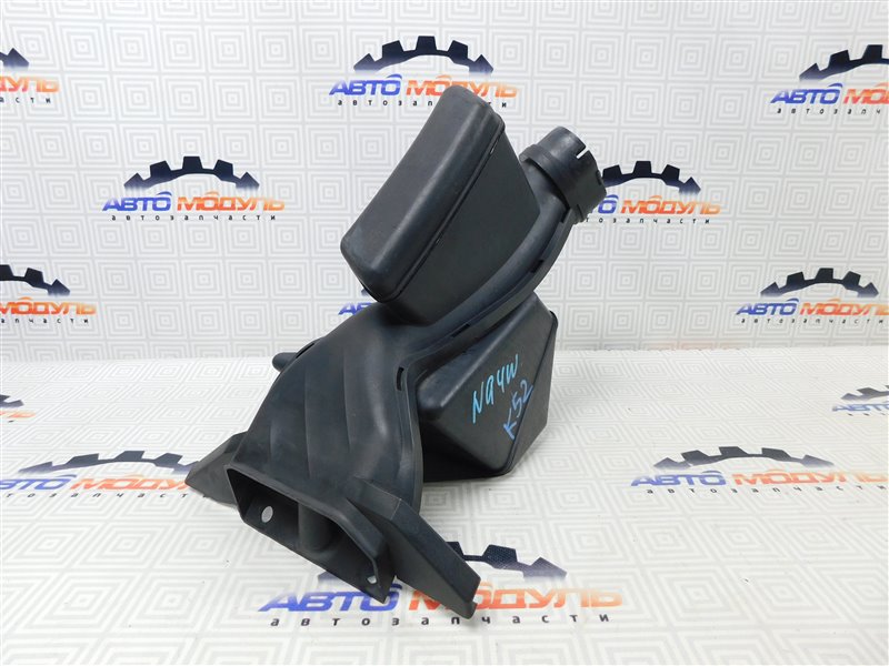 Воздухозаборник Mitsubishi Grandis NA4W-0003786 4G69 2003