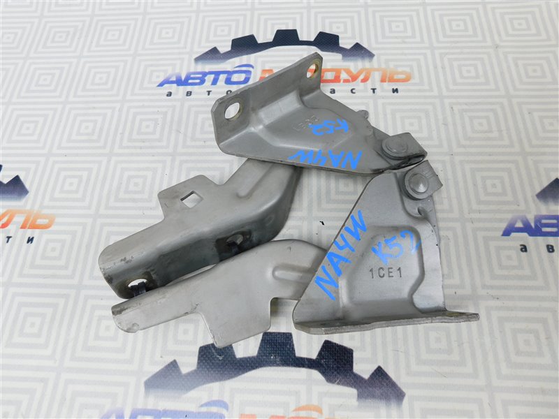 Петля капота Mitsubishi Grandis NA4W-0003786 4G69 2003