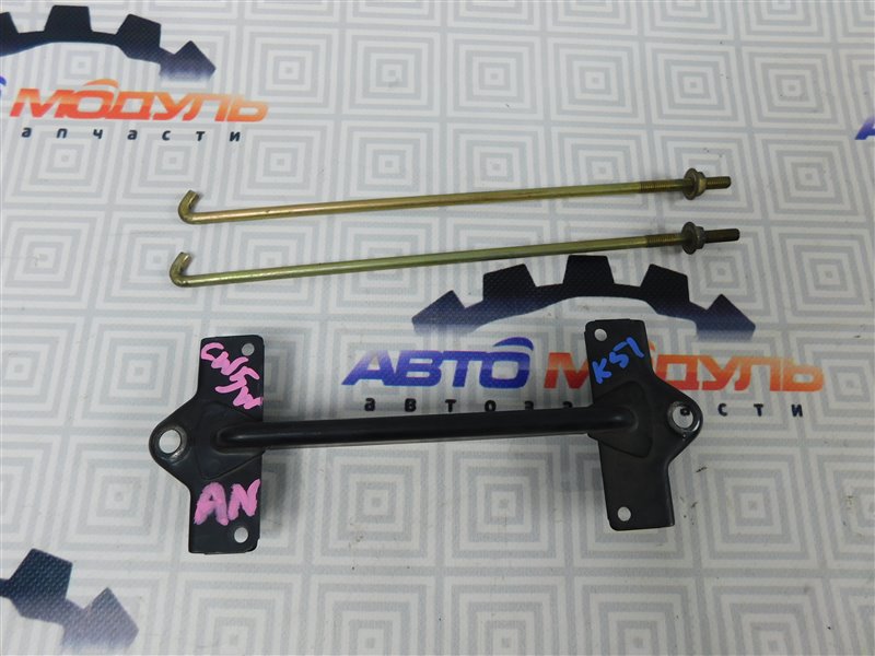 Крепление аккумулятора Mitsubishi Outlander CW5W-0002690 4B12 2005