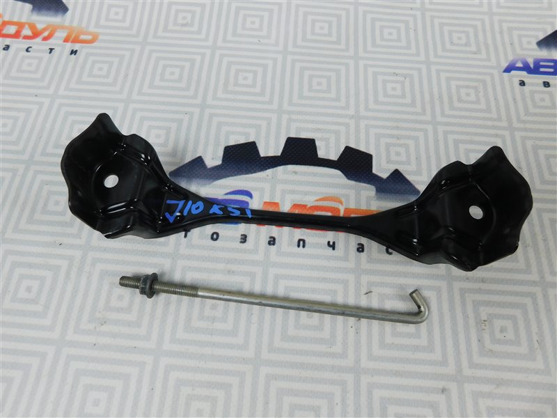 Крепление аккумулятора Nissan Dualis J10-032359 MR20-DE 2007