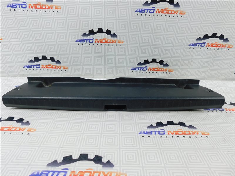 Накладка замка багажника Toyota Allion ZZT245-0029458 1ZZ-FE 2005