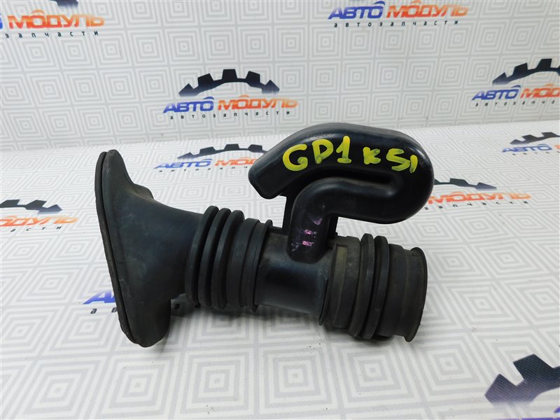 Воздухозаборник Honda Fit GD1-1273440 L13A