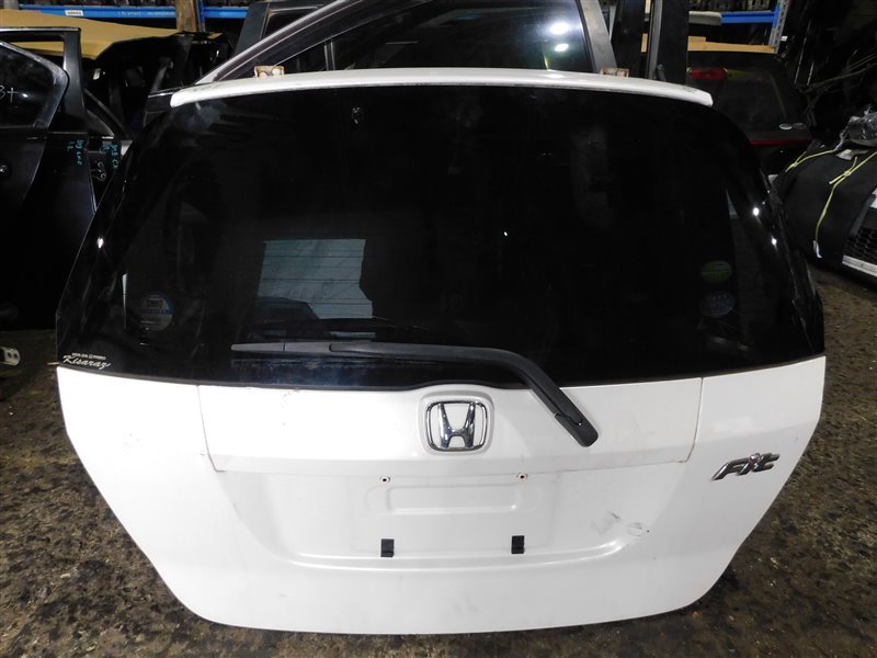 Дверь 5-я Honda Fit GD1 L13A задняя