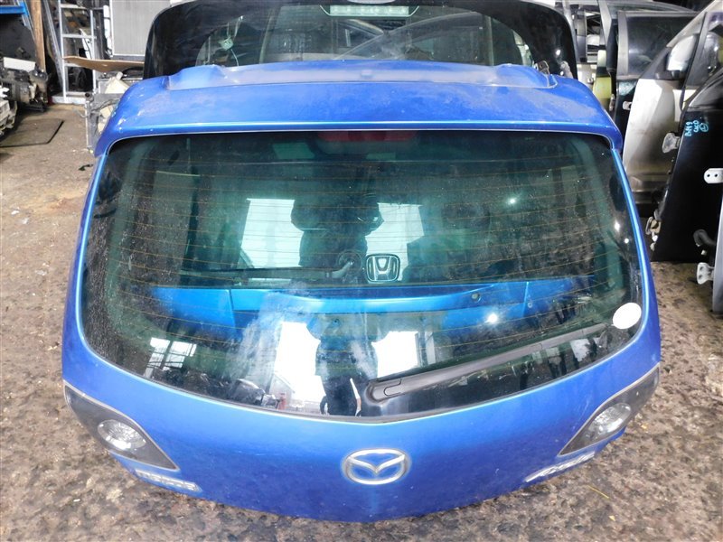 Дверь 5-я Mazda Axela BK3P-202642 L3 2005 задняя