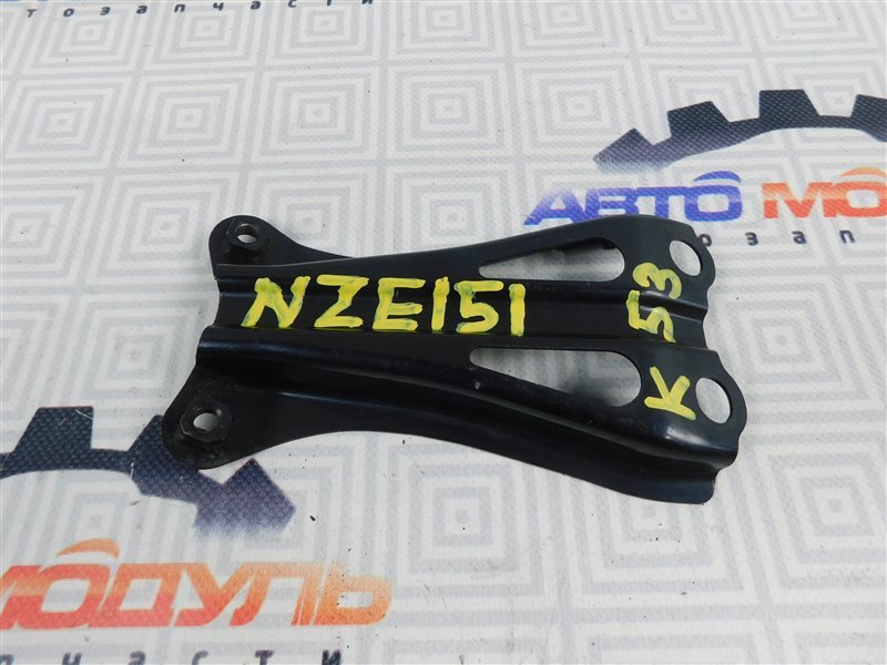 Подушка двигателя Toyota Auris NZE151-1009035 1NZ-FE 2007