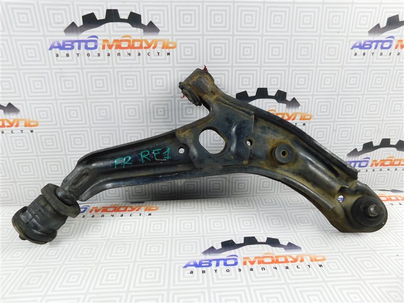 Рычаг Honda Stepwgn RF1 B20B передний правый