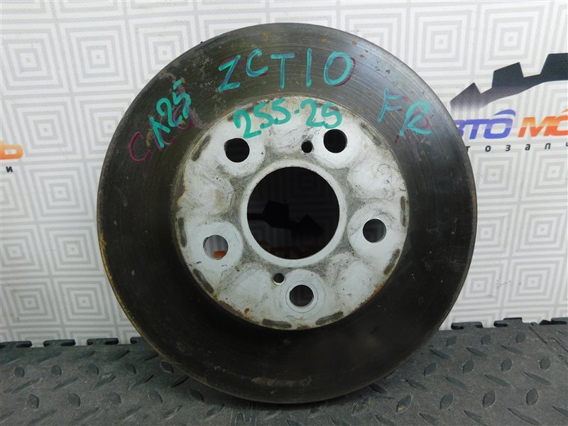 Диск тормозной Toyota Opa ZCT10 передний