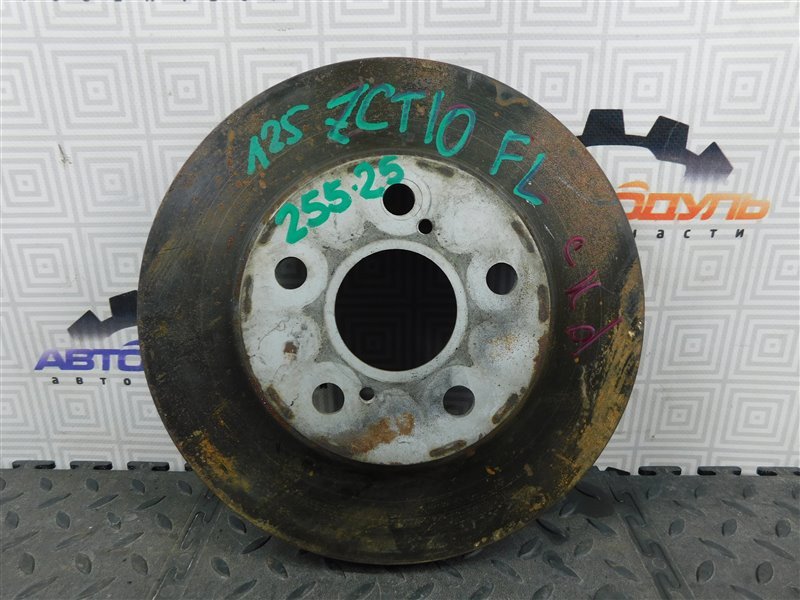 Диск тормозной Toyota Opa ZCT10 передний