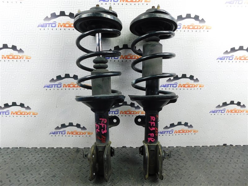 Стойка Honda Stepwgn RF3 передняя правая