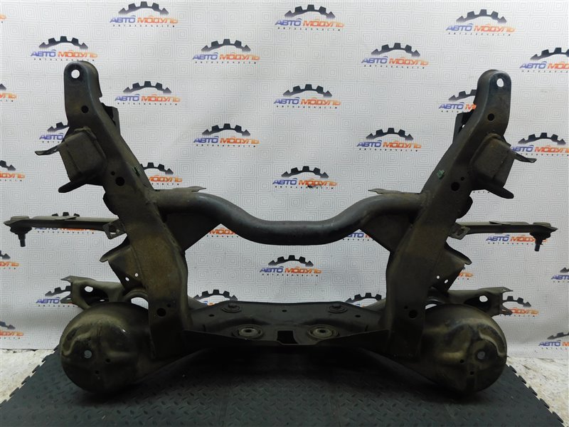 Балка подвески Mitsubishi Pajero V75W-0009280 6G74 2000 задняя