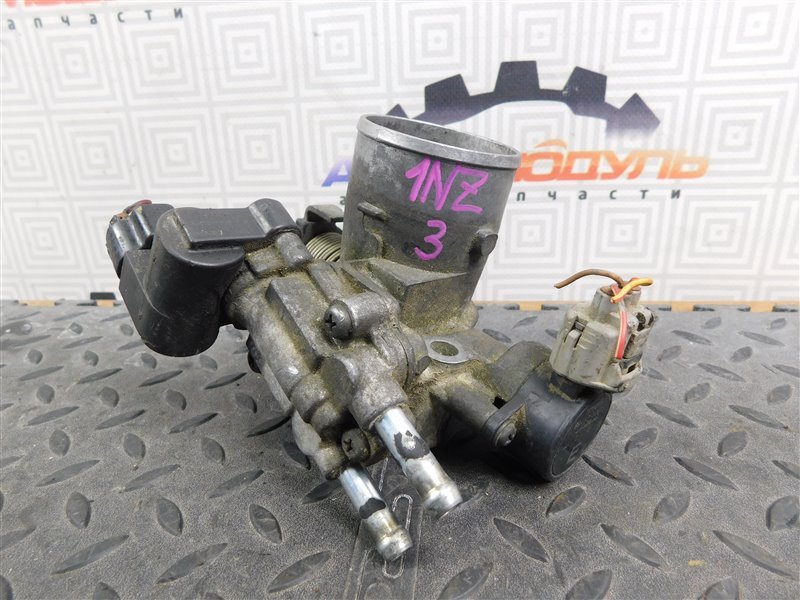 Дроссельная заслонка Toyota Premio NZT240 1NZ-FE
