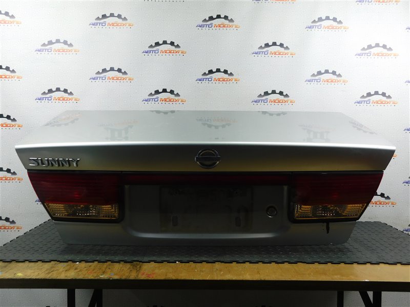 Крышка багажника Nissan Sunny FB15-372424 QG15-DE 2002 задняя