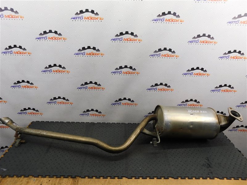 Глушитель Toyota Probox NCP58-0063949 1NZ-FE 2008 задний