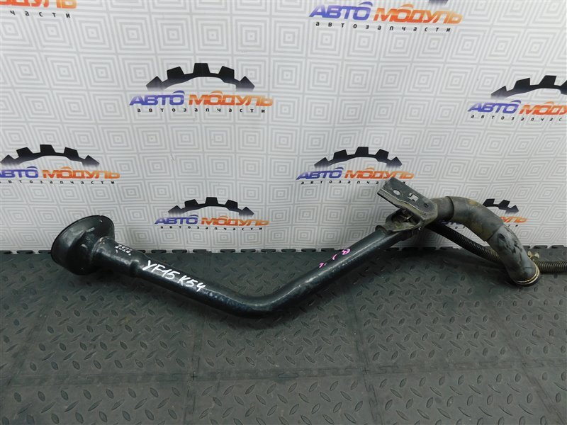 Горловина топливного бака Nissan Juke YF15-068657 HR15-DE 2012