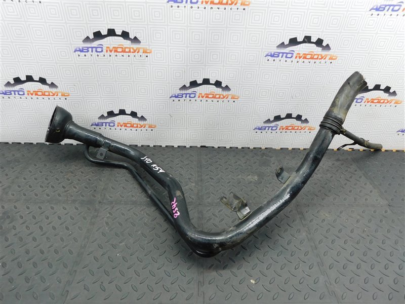Горловина топливного бака Nissan Dualis J10-052542 MR20-DE 2007