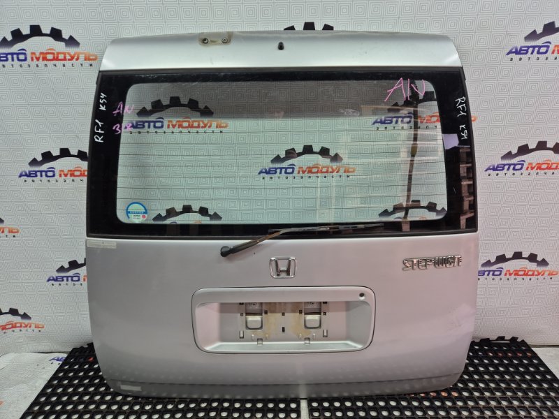 Дверь 5-я Honda Stepwgn RF1-1258576 B20B 1998 задняя