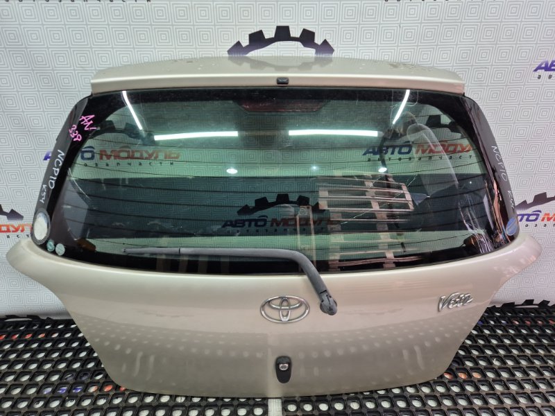 Дверь 5-я Toyota Vitz NCP10-0157699 2NZ-FE 2002 задняя