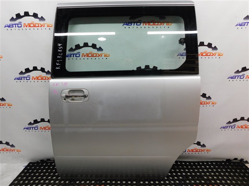 Дверь Honda Stepwgn RF1-1258576 B20B 1998 задняя левая