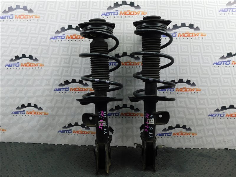 Стойка Nissan Juke YF15-068657 HR15-DE 2012 передняя правая